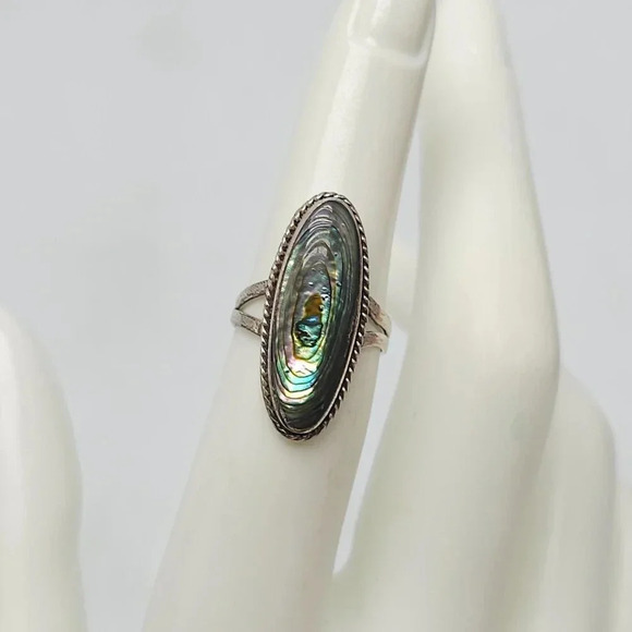 Taxco Mexico Sterling Silver Abalone Shell Oval Ring Size 5 - Picture 1 of 6